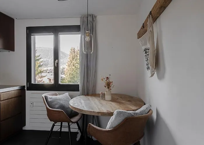 Cosy Alpine Chic Klosters